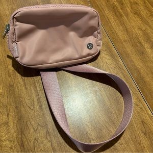 Lululemon Belt Bag 1L